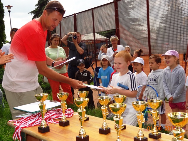 Tenis 10 z TOP TENISEM